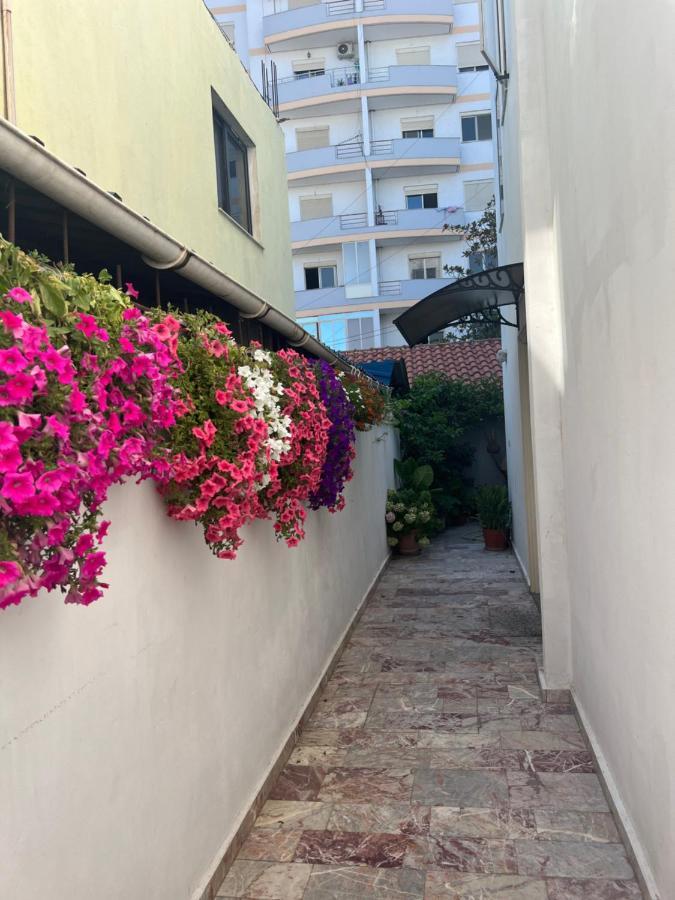 Guesthouse Cami Durres Exterior photo