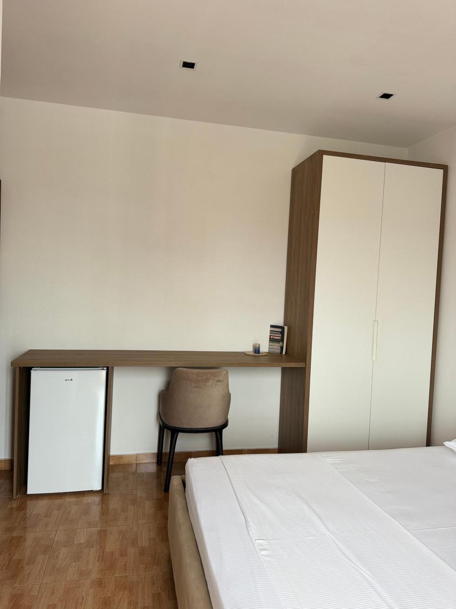 Guesthouse Cami Durres Exterior photo